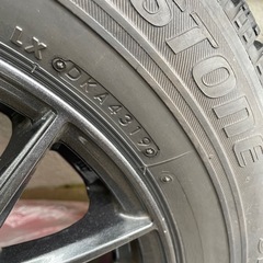スタッドレスタイヤ　ホイールの画像