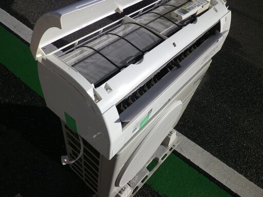 ダイキン　F22YTES-W 　6～8畳用 /100V]　Eシリーズ 　ストリーマ内部クリーン　2021年