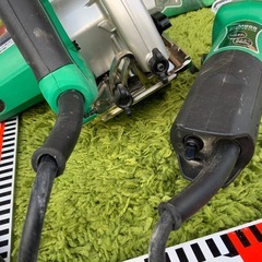 丸のこ　と　サンダーの画像