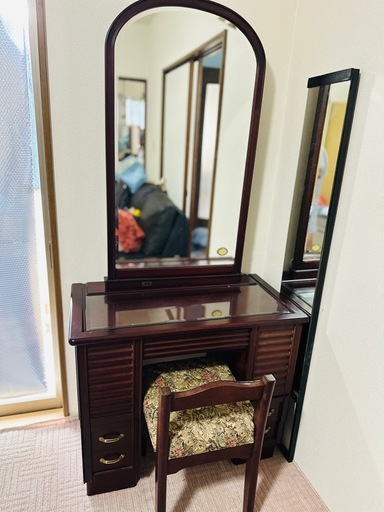 ドレッサー (dil aye) 南宇都宮のドレッサーの中古あげます・譲ります