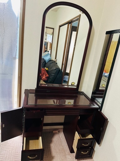 ドレッサー (dil aye) 南宇都宮のドレッサーの中古あげます・譲ります