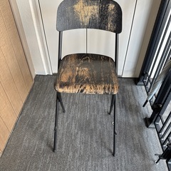 IKEAの椅子の画像