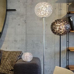 KARTELL オシャレ照明美品の画像