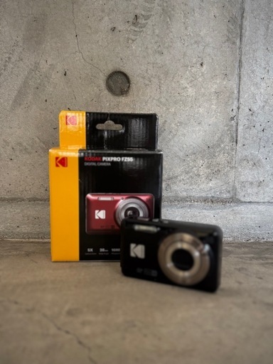 Kodak デジタル本日限定価格！カメラ PIXPRO FZ55 ブラック（箱あり）