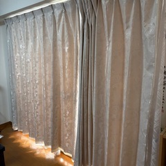 リビングルームカーテンの画像