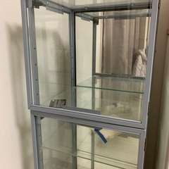 ガラスケーキ　ショーケースの画像