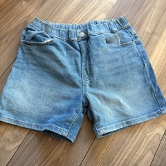 ライトオン　ユニクロGU 150相当の画像