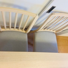 IKEA ダイニングテーブル＆
ダイニングチェアの画像