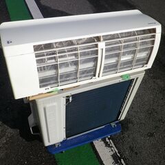 ダイキン　8畳～10畳用エアコン　ATF25VSE6-W 　2018年　お掃除機能、空気清浄付　プレミアム冷房の画像