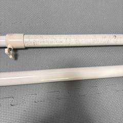 突っ張り棒 ホワイト2本　幅175〜280cm 地震対策　家具転倒防止棒　2本
の画像
