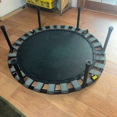 トランポリンの画像