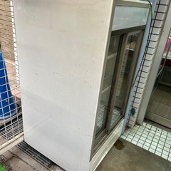 業務用冷蔵庫
の画像