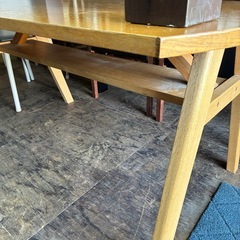 【ジャングル深井店】★ダイニングテーブル ナチュラル 茶 家具 簡易クリーニング済 堺市 深井 【FU3164】の画像