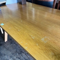 【ジャングル深井店】★ダイニングテーブル ナチュラル 茶 家具 簡易クリーニング済 堺市 深井 【FU3164】の画像