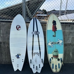 サーフボードまとめて３枚の画像
