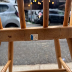 飛騨産業　キツツキマーク　ボウバックチェア ウィンザーアームチェア
　2脚セット　スレ、キズありの画像