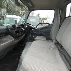 2トン　平ボディー パワーゲート251211の画像