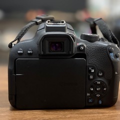 【早い者勝ち】年内処分 Canon eos kiss x9i  一眼レフカメラの画像