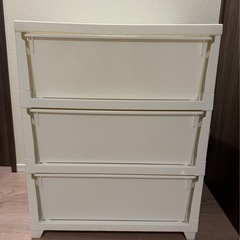 ニトリ 3段チェストの画像