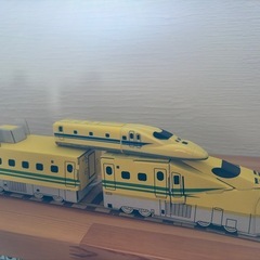 新幹線　ペーパークラフト　お菓子ケースの画像