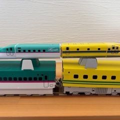 新幹線　ペーパークラフト　お菓子ケースの画像