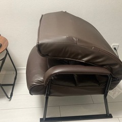 椅子ブラウン1人用ソファ　の画像