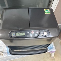 石油ファンヒーターの画像