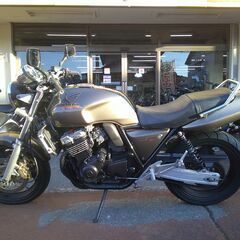 NO.5617　ＣＢ４００ＳＦバージョンＳ　水冷４サイクルＤＯＨＣ１６バルブ４気筒４００ｃｃ　タンデムバー付き　ガンメタリック＆ブラック　☆彡の画像