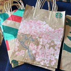 【お買い得‼️】スターバックス ショッパー/紙袋（50点セット）の画像