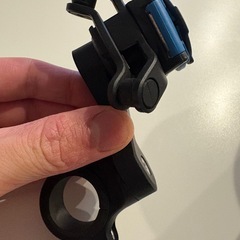 【引取り限定】 Quad Lock  ハンドルバーマウント V2+ 衝撃吸収ダンパーの画像