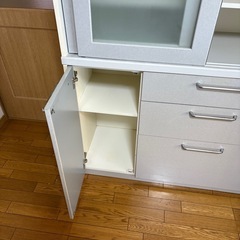 食器棚さしあげます！の画像