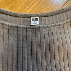 レディースUNIQLOカットソーの画像