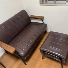 ソファ&スツールの画像