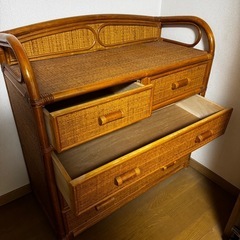 衣装タンスの画像