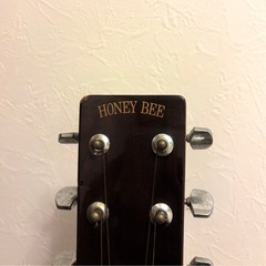 アコースティックギターの画像