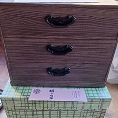 桐製　ペン立て　小物入れ　未使用の画像