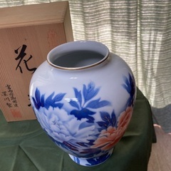 壺　有田焼の画像