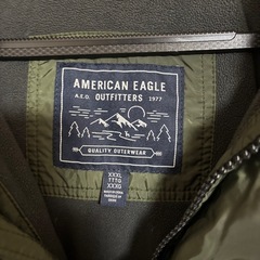 アメリカンイーグル　ダウンジャケットの画像