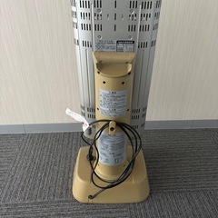ダイキン工業 セラムヒート ヒーター　ストーブ　ERFT11PSE1 2013年製 動作確認済み キズ汚れ有り の画像