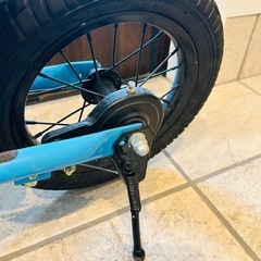 キッズ　バイク　SPARKY ブレーキ　スタンド・説明書・ステッカバランスバイク　ストライダー　キッズ　自転車　　　      の画像