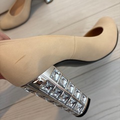 DIANAパンプス　ヒールの画像