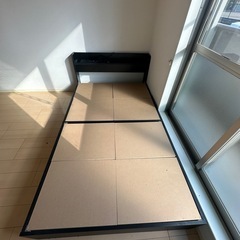 セミダブルベッドフレームのみの画像