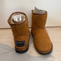 ムートンブーツの画像