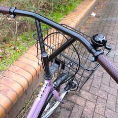 美品 中古自転車 Classical ママチャリ 自転車 22インチ LEDライト 後カゴ付 パープル 通勤 通学 近所のお出掛けなどにの画像