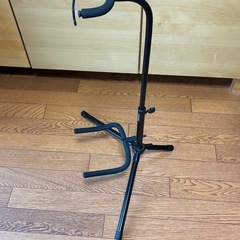 ギタースタンド3台の画像