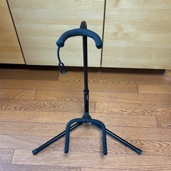 ギタースタンド3台の画像