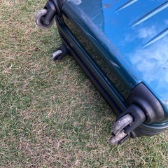 スーツケースの画像