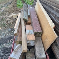 暖炉用廃材あげますの画像