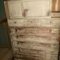 布施田地内、（タンス時計ふとん多数あり）等の画像