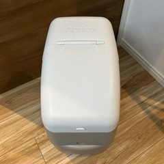Aprica アップリカ　ニオイポイ　紙おむつ処理ポットの画像